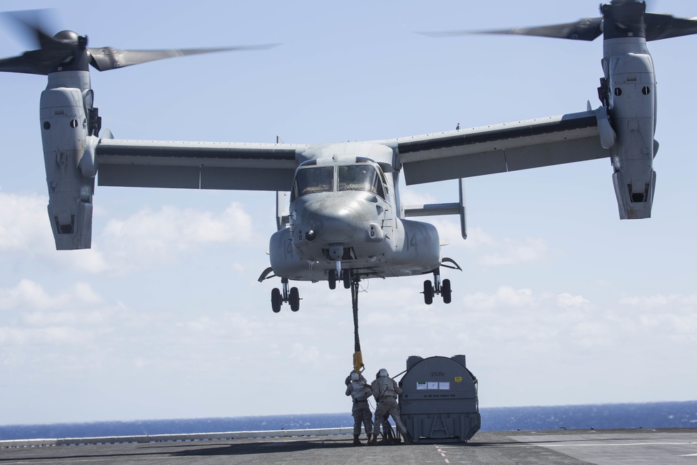 22nd MEU Marines Lift Harrier Engine from Wasp to Big Horn