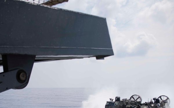 Green Bay Takes On LCACs from Naval Beach Unit 7