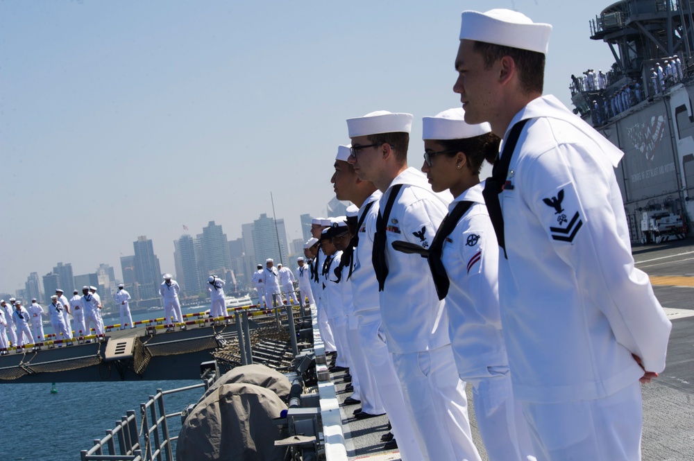 USS America (LHA 6) participated in Parade of Ships for return home during SDFW