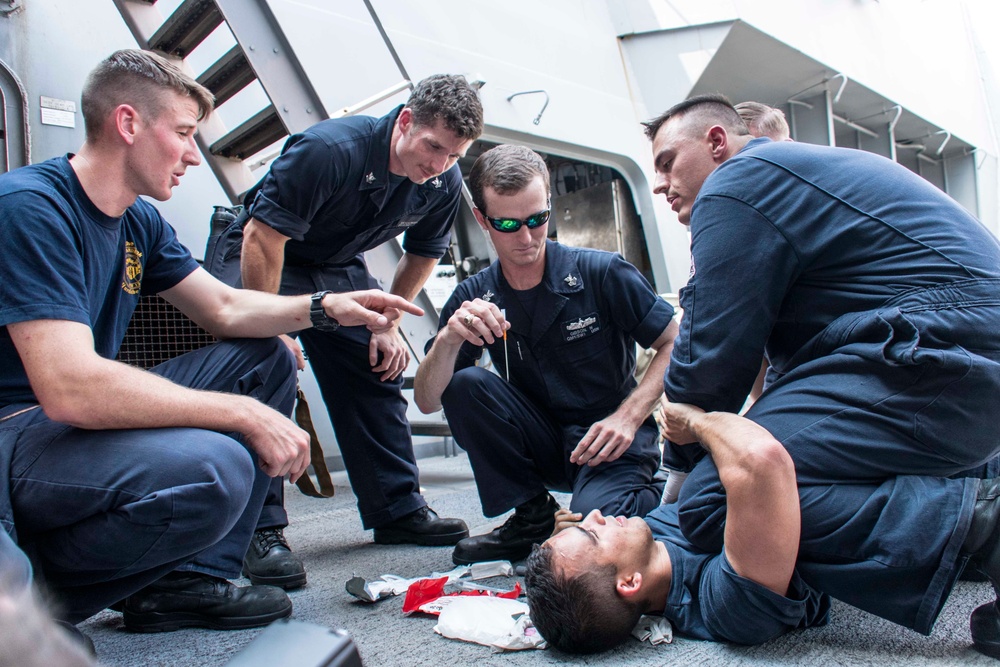 Green Bay’s VBSS Team Conducts Medical Training
