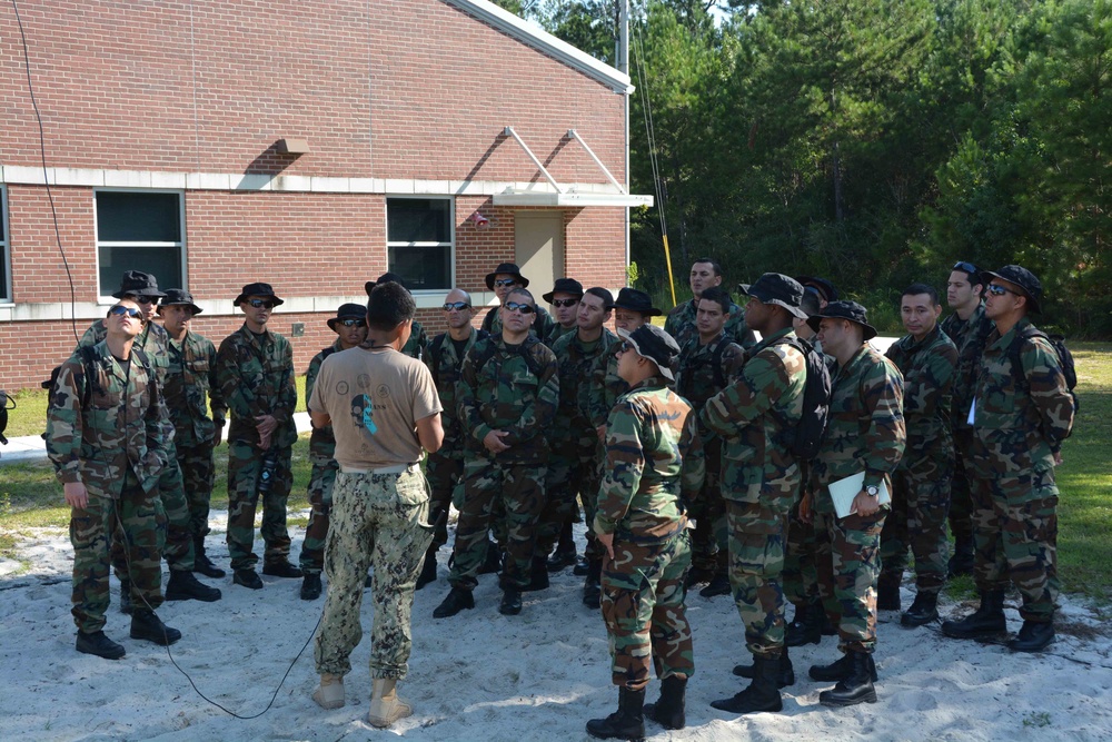 NAVSCIATTS' Students Learn Tactical Communications Techniques