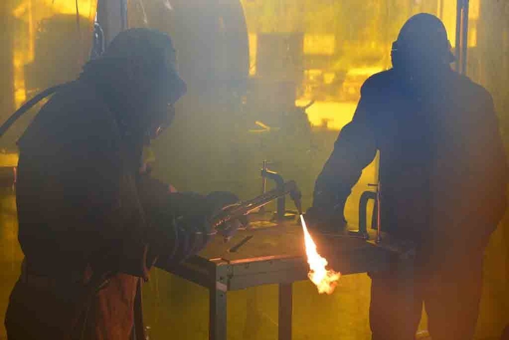 NAVSCIATTS' Students Learn Cutting Techniques