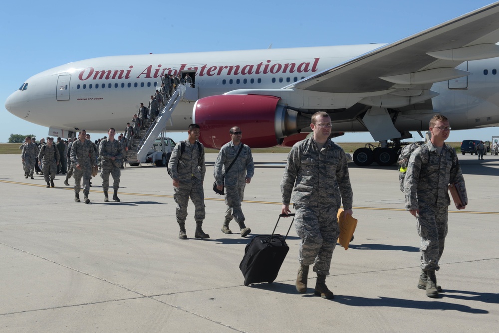 5BW Airmen return from deployment