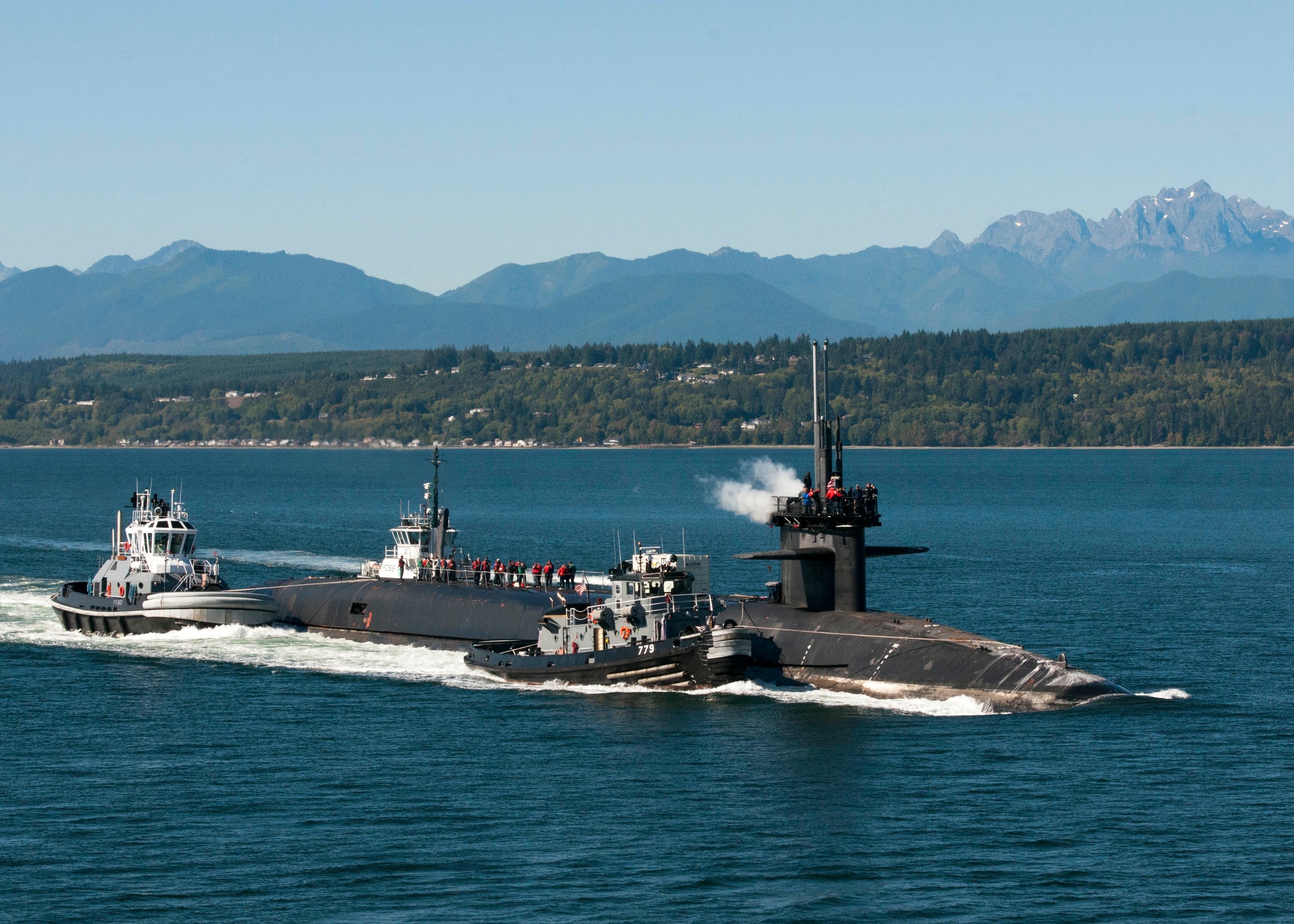 US.NAVY 潜水艦・スツール・アルミ製・米軍払下げ US.NAVY 潜水艦・スツール・アルミ製・米軍払下げ