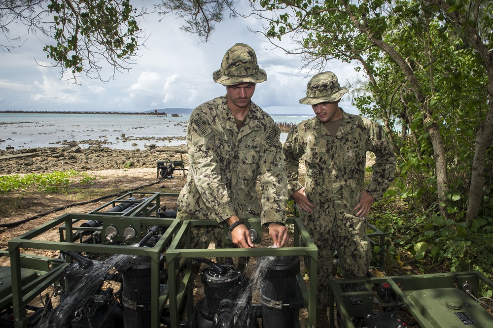 Lightweight Water Purification System