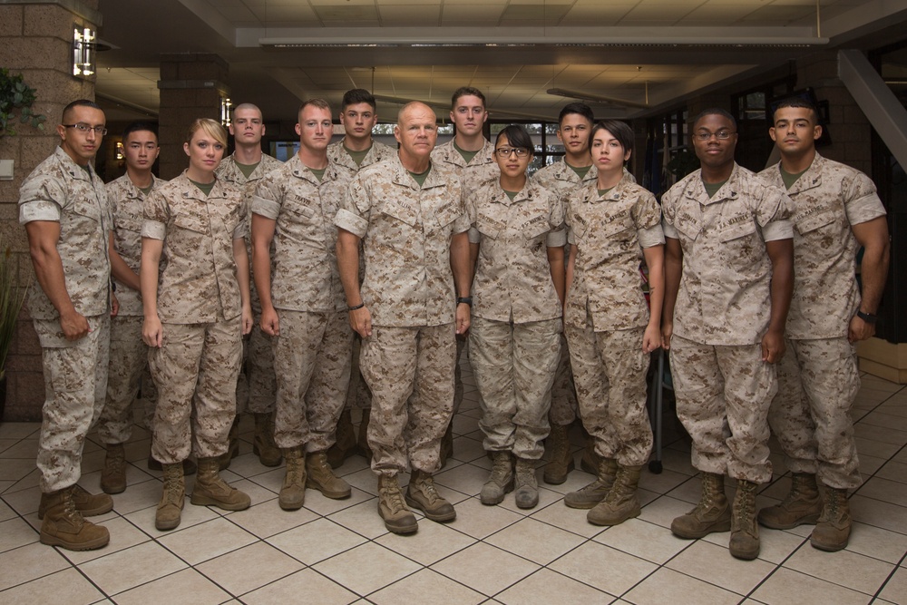 CMC Visits Miramar Marines