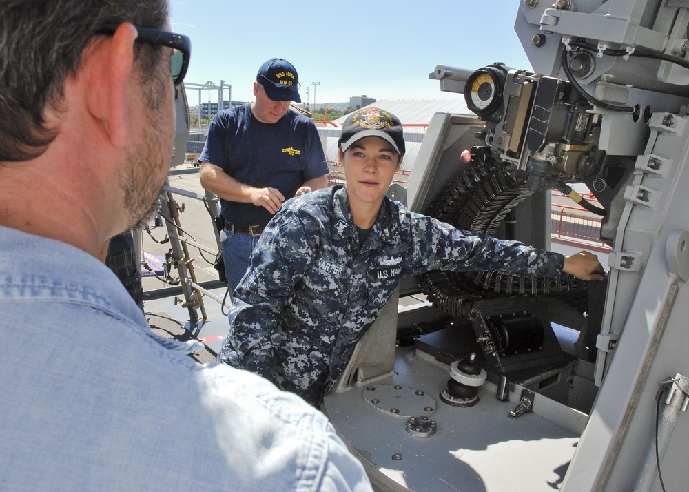 Ship Tours during LA Fleet Week 2016