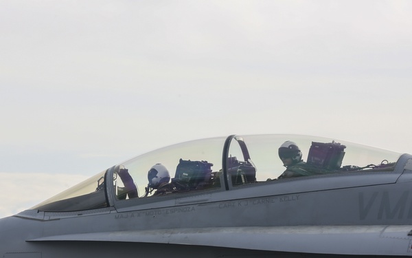 Valiant Shield 16: Rear Adm. Hurley visits Marines