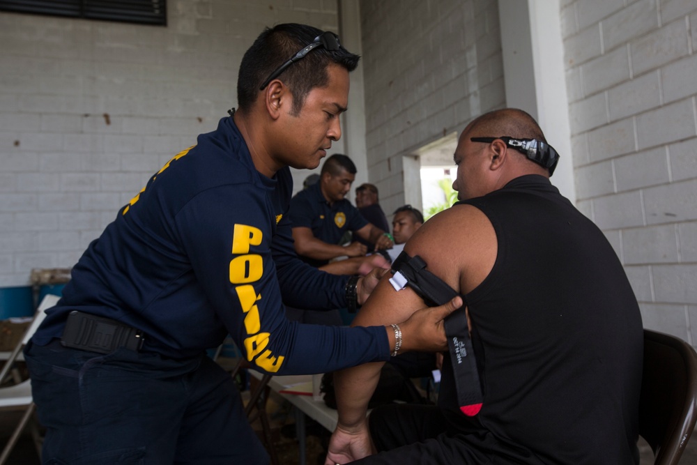 Valiant Shield: Central Marianas Port Authority receives Combat Lifesaver course