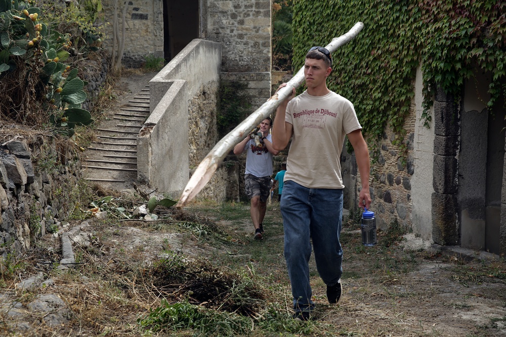 Marines restore historic Italian site