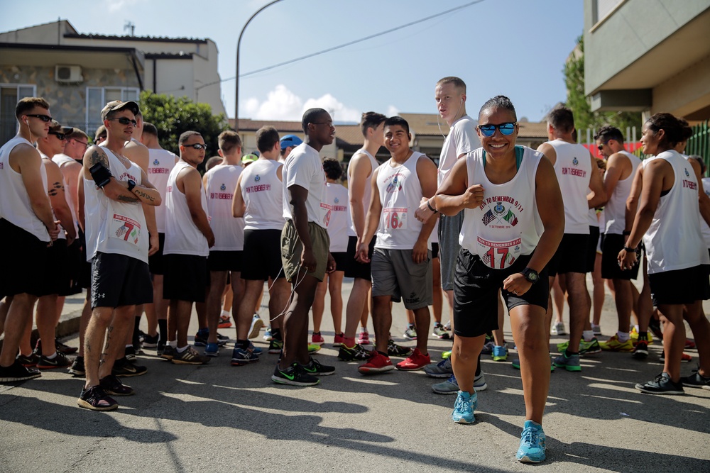 Marines in Italy run to remember