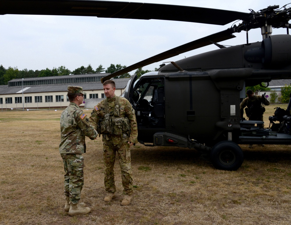 Army Reserve Medical Unit practices MEDEVAC with active duty Blackhawk