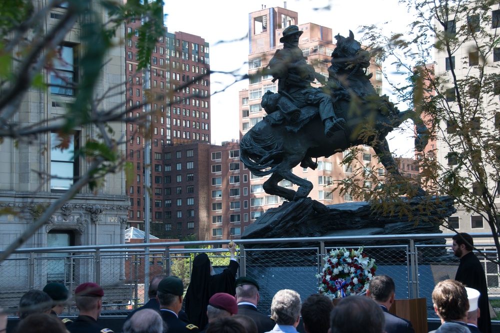 Archbishop Demetrius gives blessing at America's Response dedication