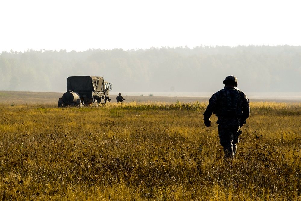 5thQMTADC CH-47 Chinook Sling Load Operation