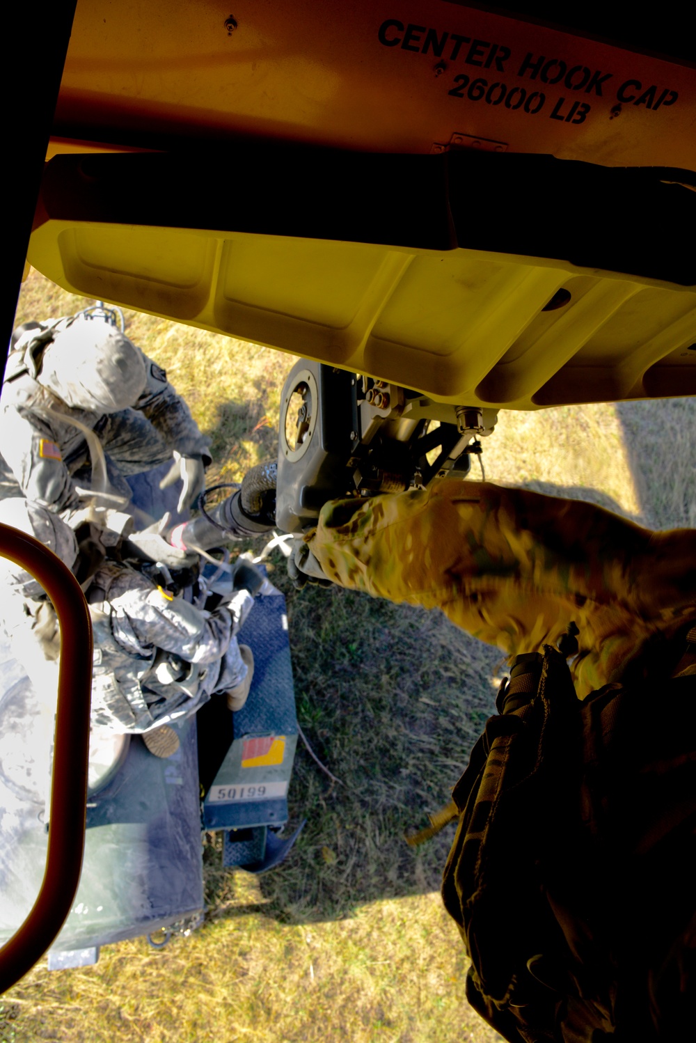 5thQMTADC CH-47 Chinook Sling Load Operation