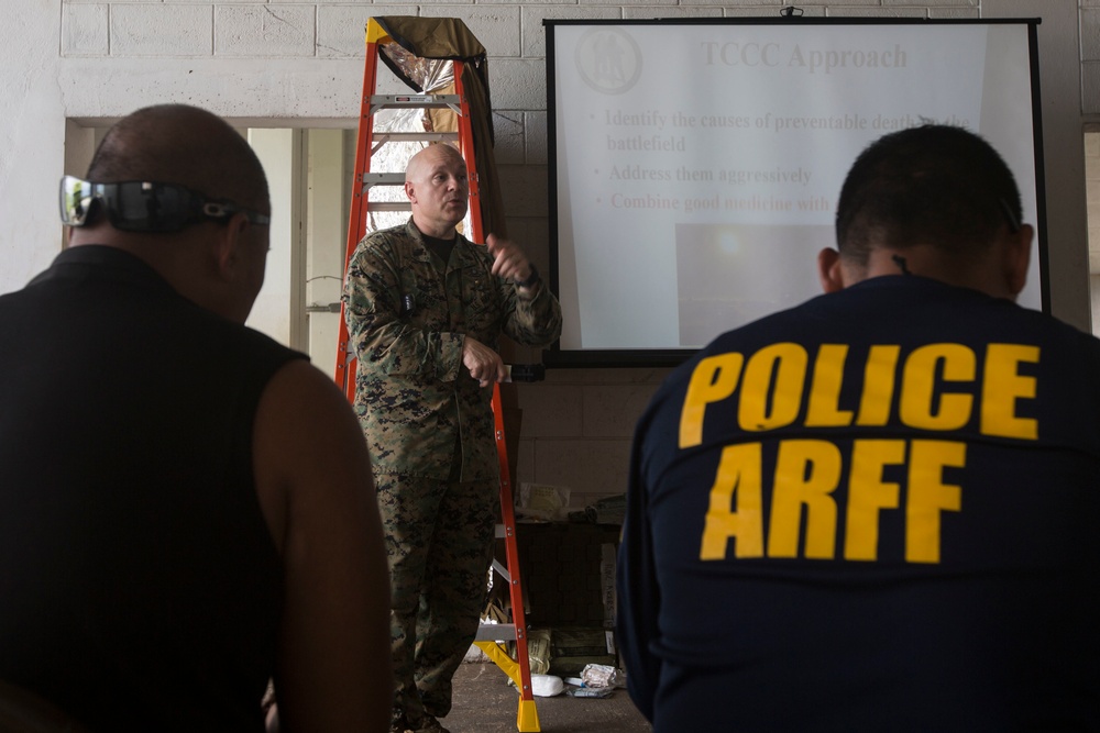 Valiant Shield: Central Marianas Port Authority receives Combat Lifesaver course