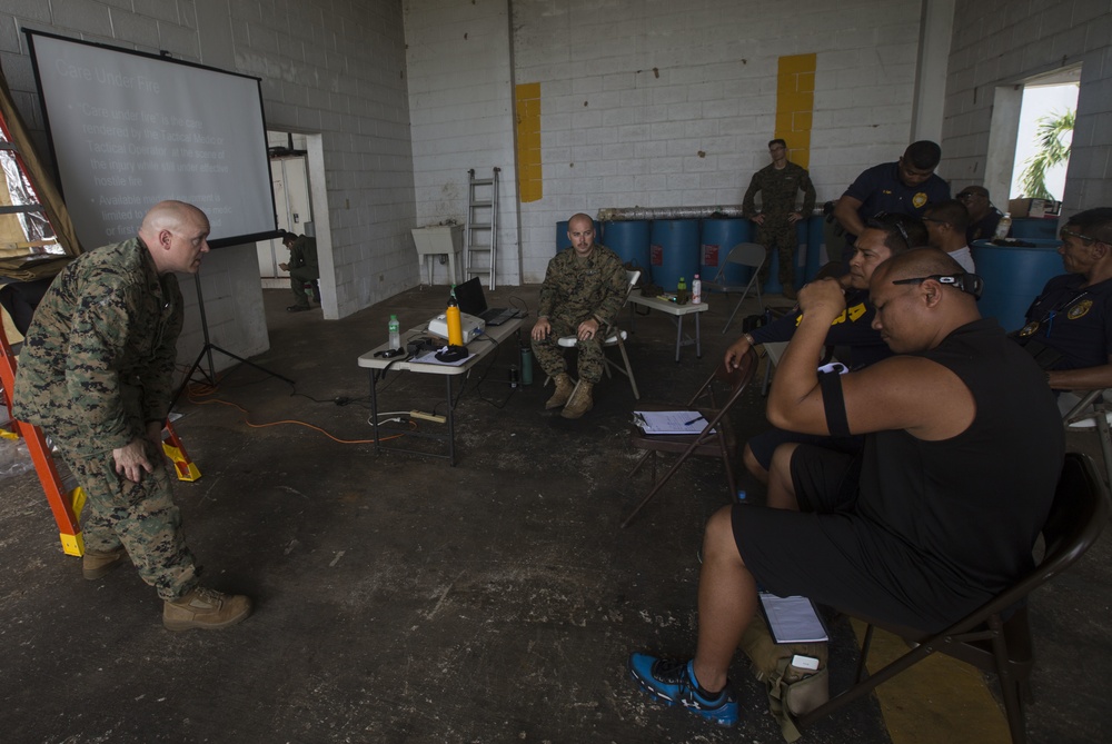 Valiant Shield: Central Marianas Port Authority receives Combat Lifesaver course