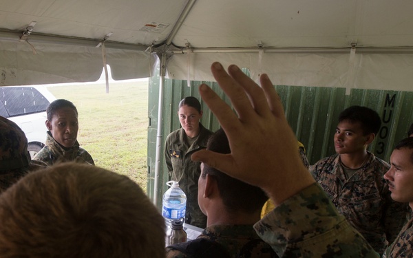 Valiant Shield 16: MACG-18 Commander visits with Marines on Tinian