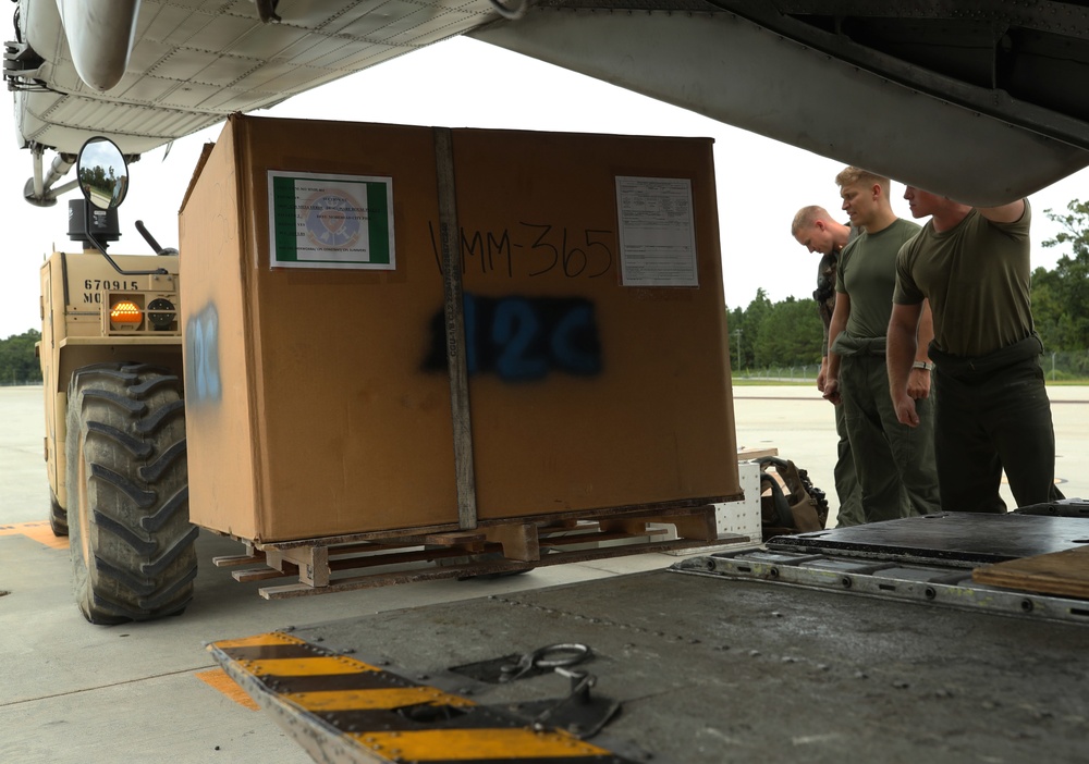 VMM-365 Cleared for Take Off