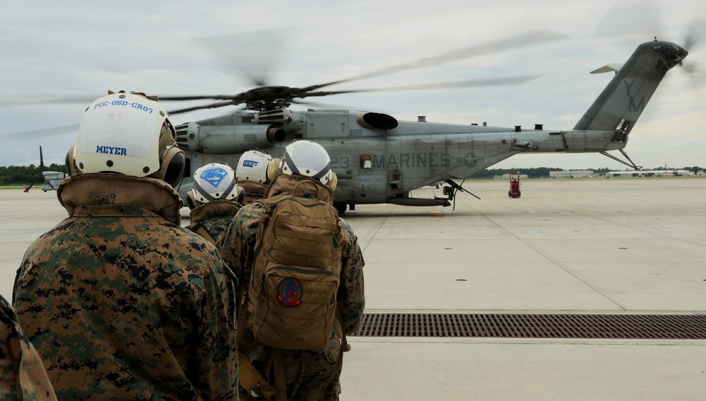 VMM-365 Cleared for Take Off