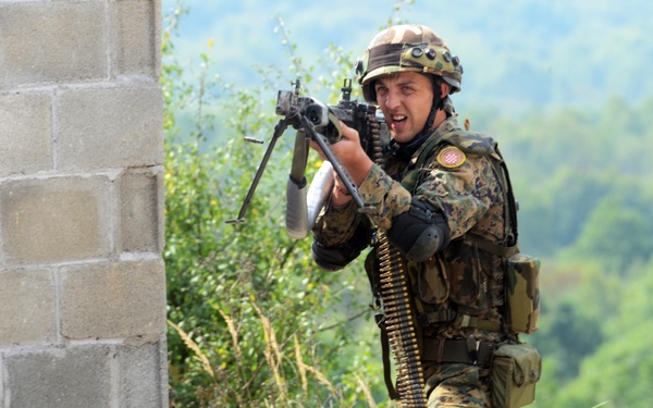 Bosnia and Herzegovina, Slovenian armed forces secure the ground for IR16