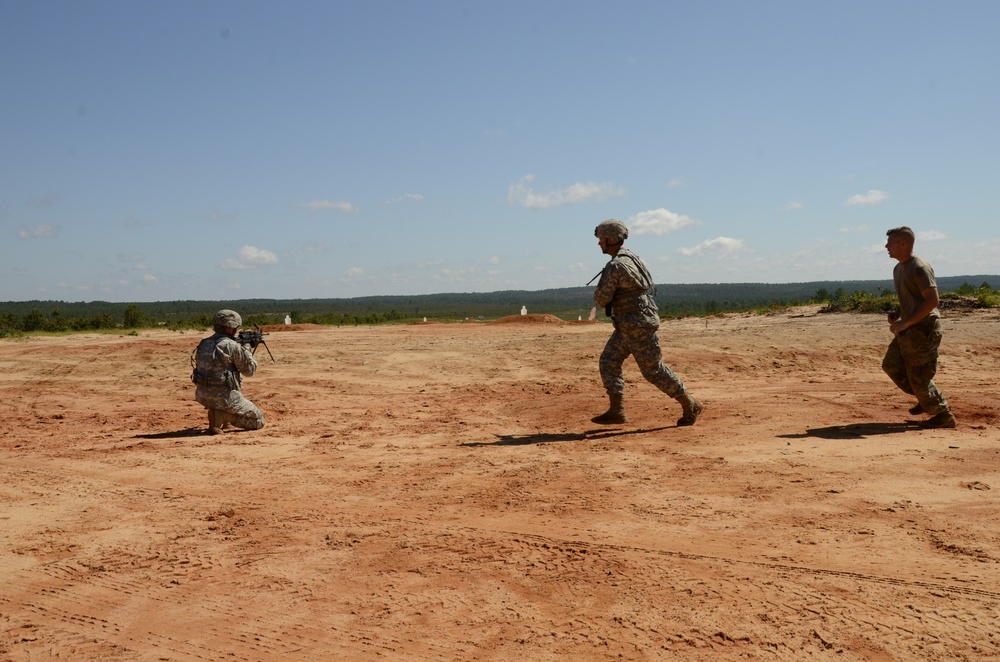 1050th Transportation, 151st Expeditionary Signal battalions conduct crew-served weapons training