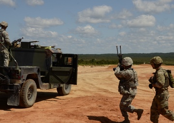 1050th Transportation, 151st Expeditionary Signal battalions conduct crew-served weapons training