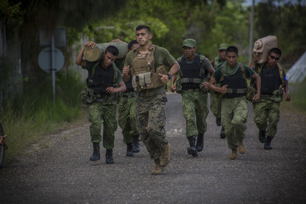 SPMAGTF-SC Theater Security Cooperation Team puts Belize Defense Force soldiers mental, physical skills to the test in squad competition