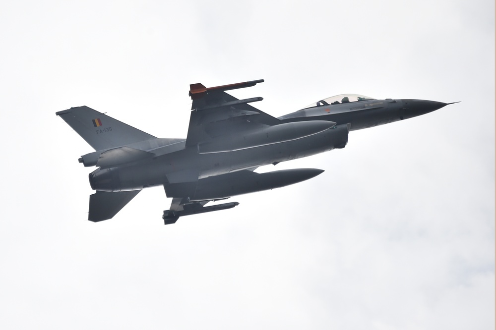 Belgian Air Force training flight in an F-16 Fighting Falcon