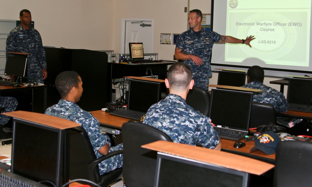 CIWT Modernizes Electronic Warfare Officer Course