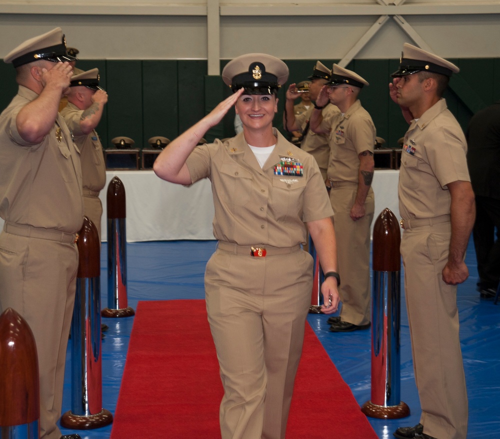 Fiscal year 2017 Chiefs pinned at Naval Station Everett