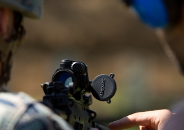 U.S. Marines train with Romanian Jandarms for embassy reinforcement exercise