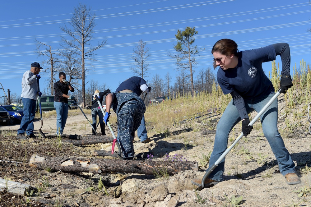 Local Sailors Volunteer to Assist Black Forest Fire Victim