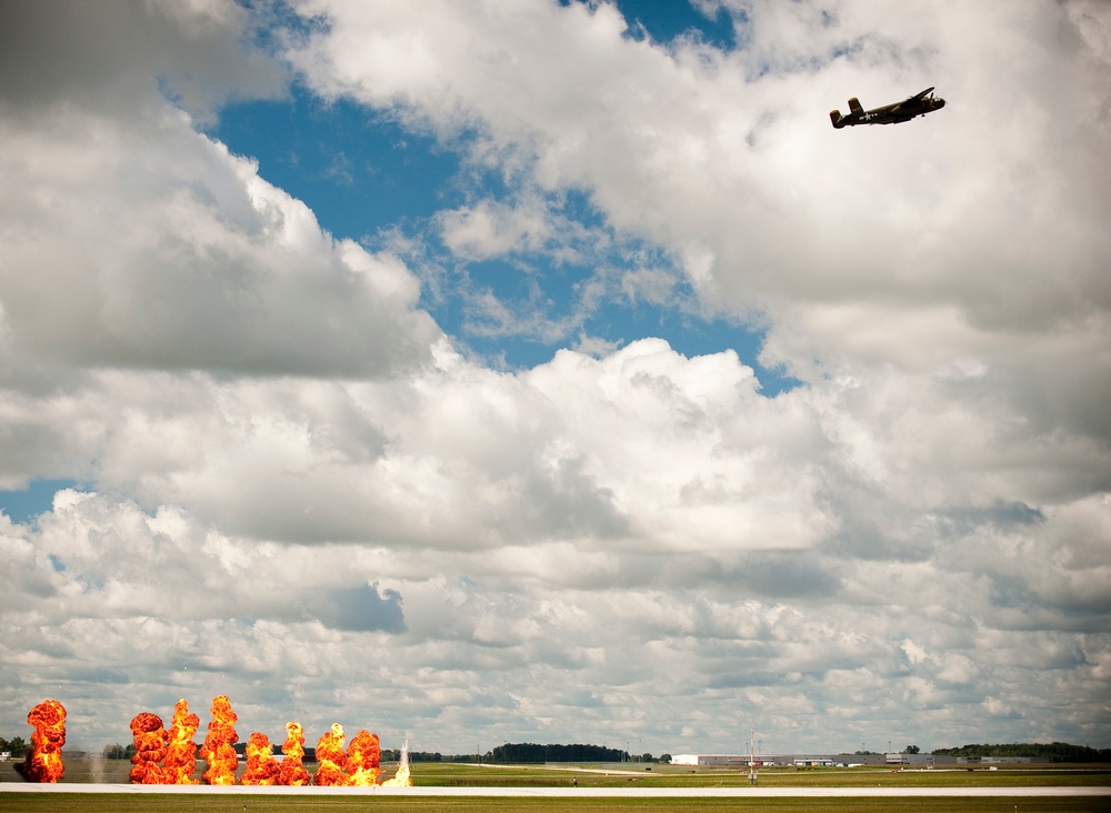 2016 Fort Wayne Air Show takes flight