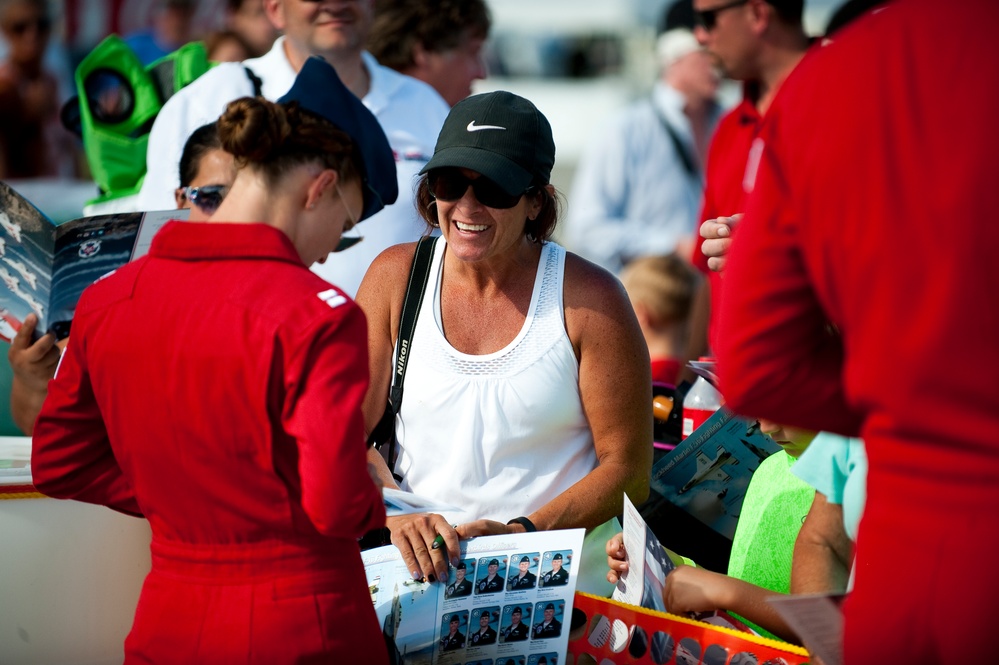 2016 Fort Wayne Air Show takes flight