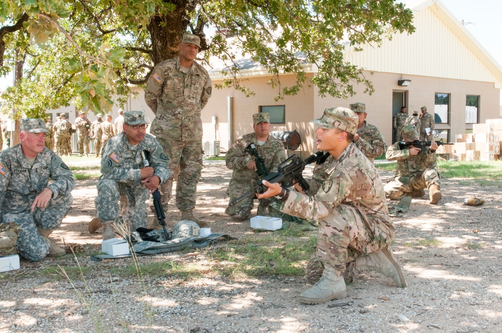 369th Sustainment Brigade Soldiers conduct marksmanship training at Fort Hood