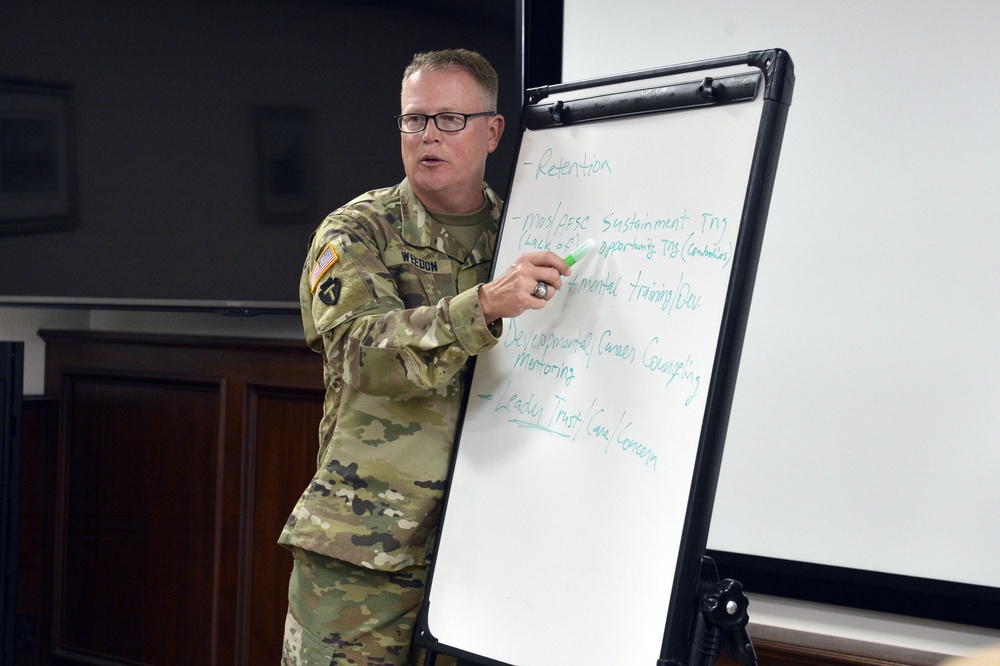 Texas Military Department CSM works with junior service members to prepare for future