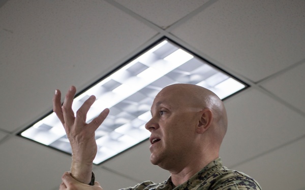 Valilant Shield 16:  Tinian locals recieve combat lifesaving class from Marine Air Control Group 18