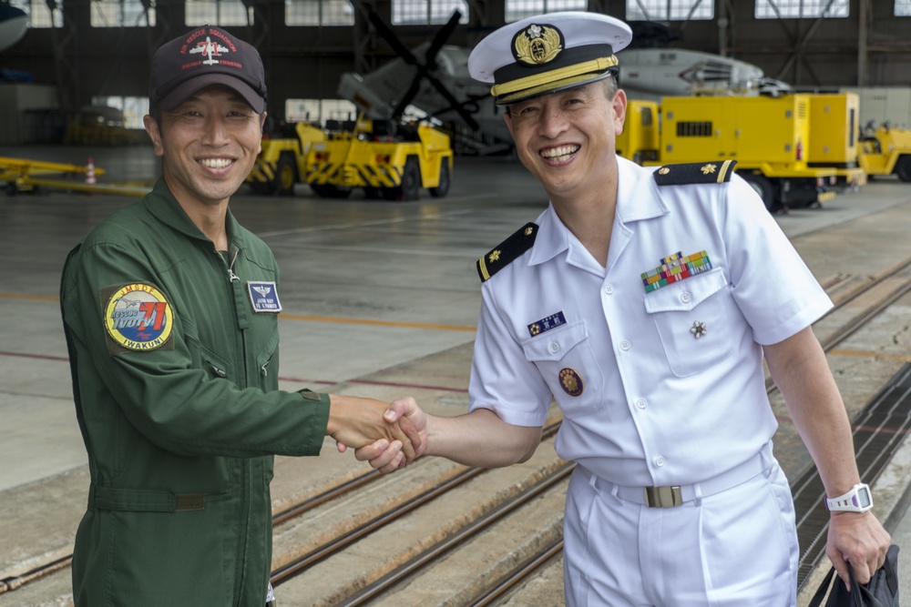 USFJ, JMSDF senior enlisted visit MCAS Iwakuni