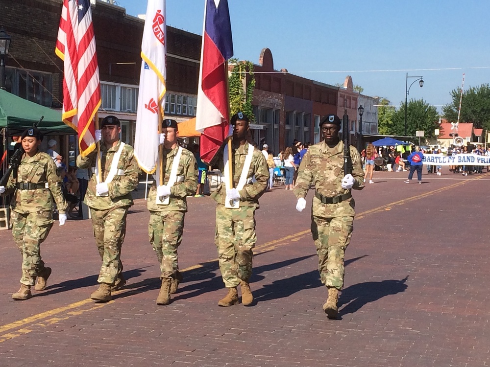 Spartans Honor Guard Supports Old Town Festival