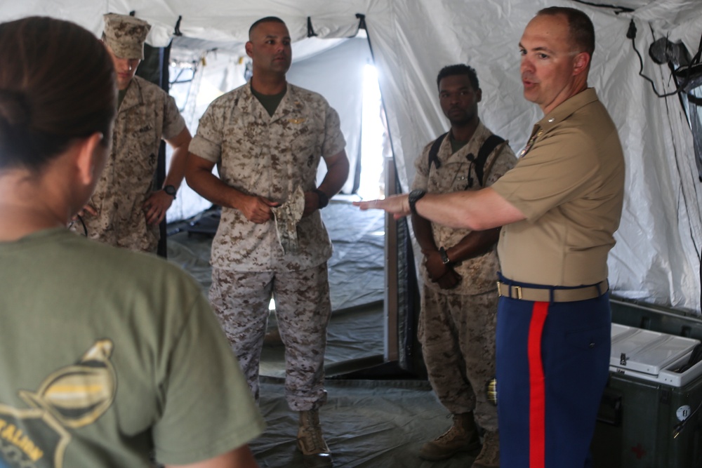Task Force Los Angeles commander tours medical battalion showcase during inaugural Fleet Week