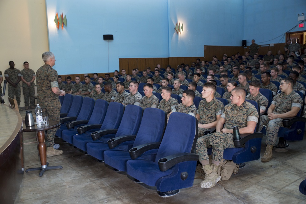 Commander of U.S. Africa Command visits SPMAGTF-CR-AF Marines