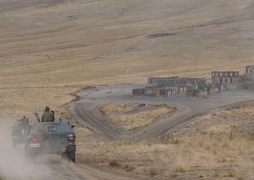 U.S., Japanese refine urban assault skills