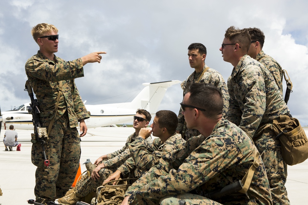 Valiant Shield 16: Marines seize airfield on Tinian