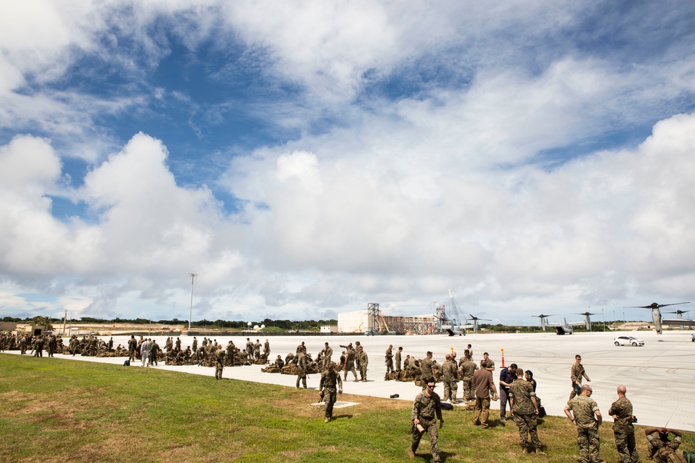 Valiant Shield 16: Marines seize airfield on Tinian