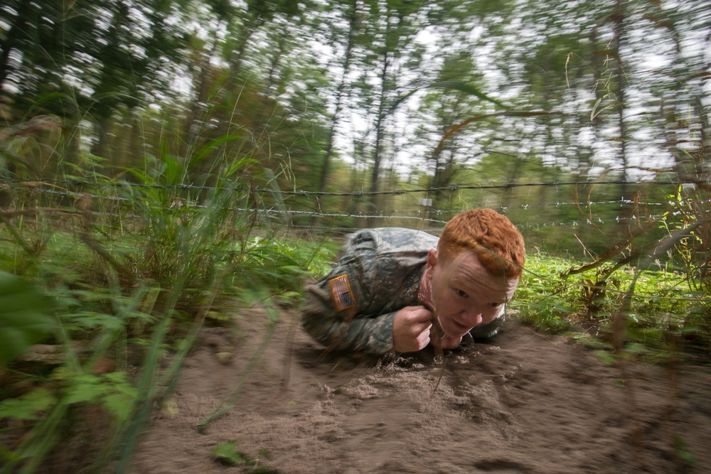 554 Military Police Company Obstacle Course