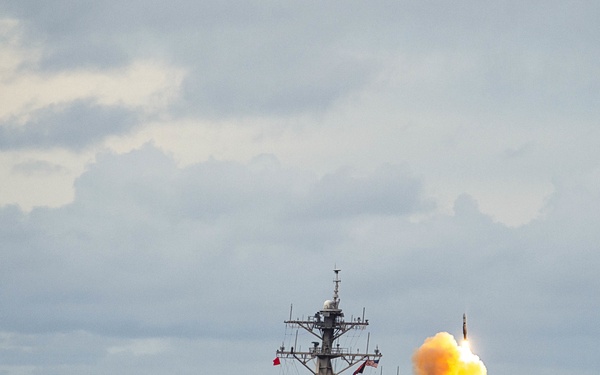 Valiant Shield 16: U.S. Navy Executes SAMEX
