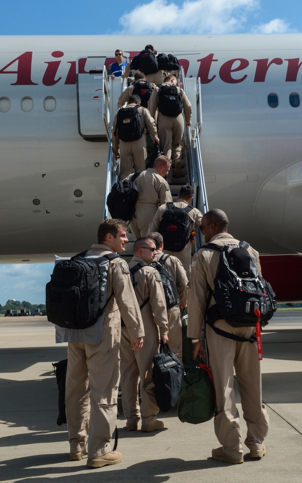 Barksdale Airmen deploy to Qatar to combat ISIS