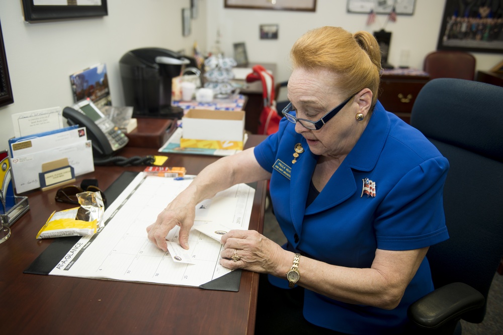 Arlington Lady Paula McKinley