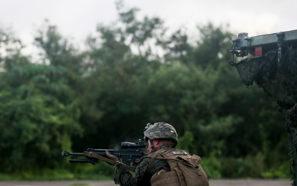 Valiant Shield 16: Kilo 3/3 Marines Conduct Airfield Seizure